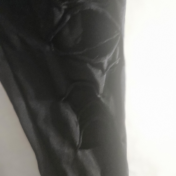 LEGGINGS - Picture 2 of 2